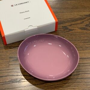 New Le Creuset Flora Oval Dish 22cm Mauve Pink